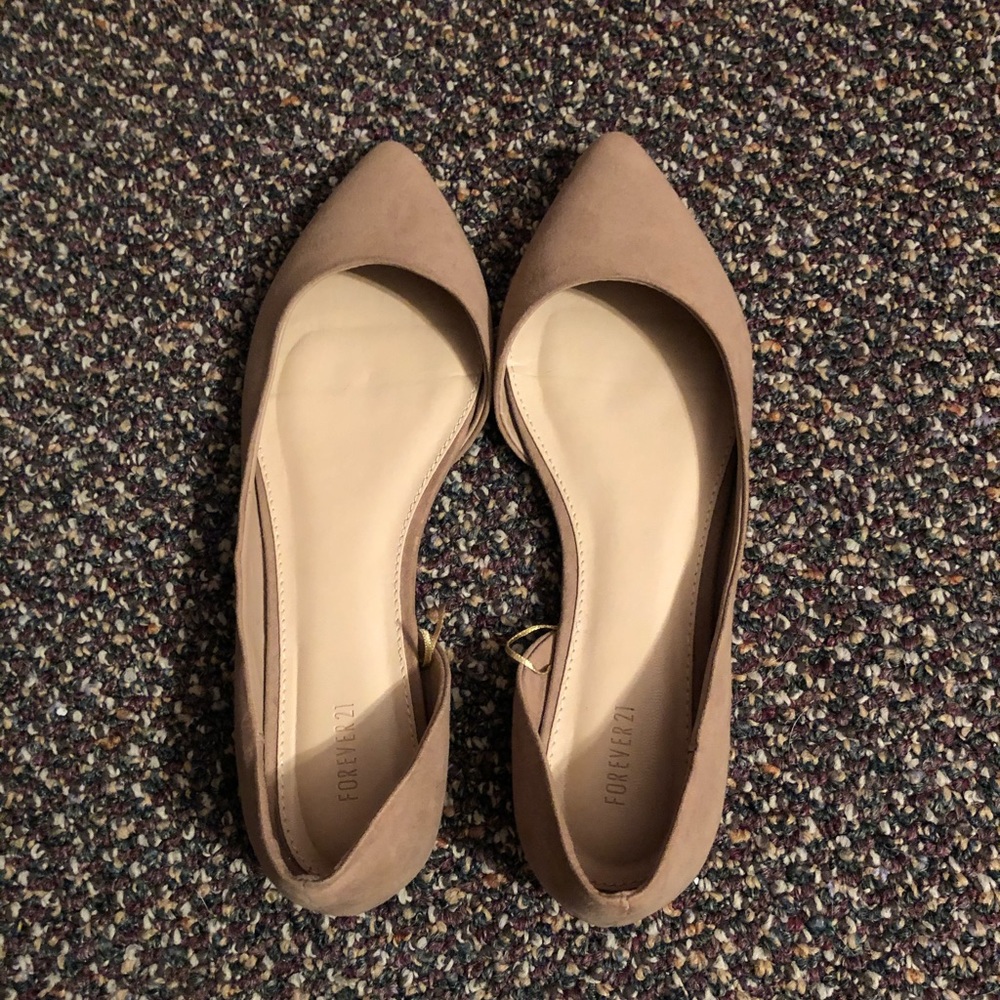 Tan Forever 21 Pointy Flats